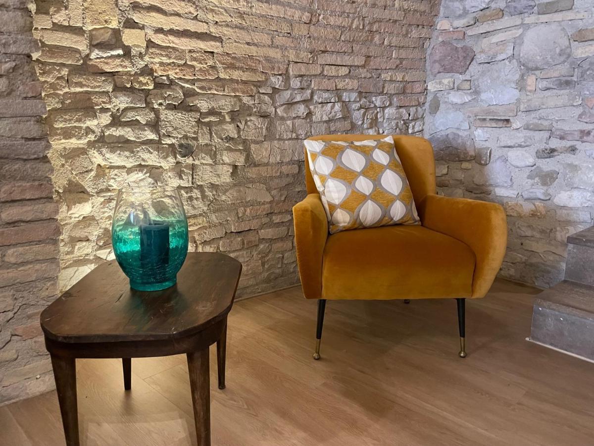 Ad - Sorella Luna Boutique Assisi